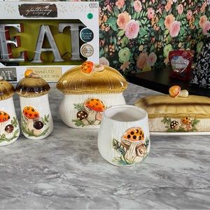 Merry mushroom Sears